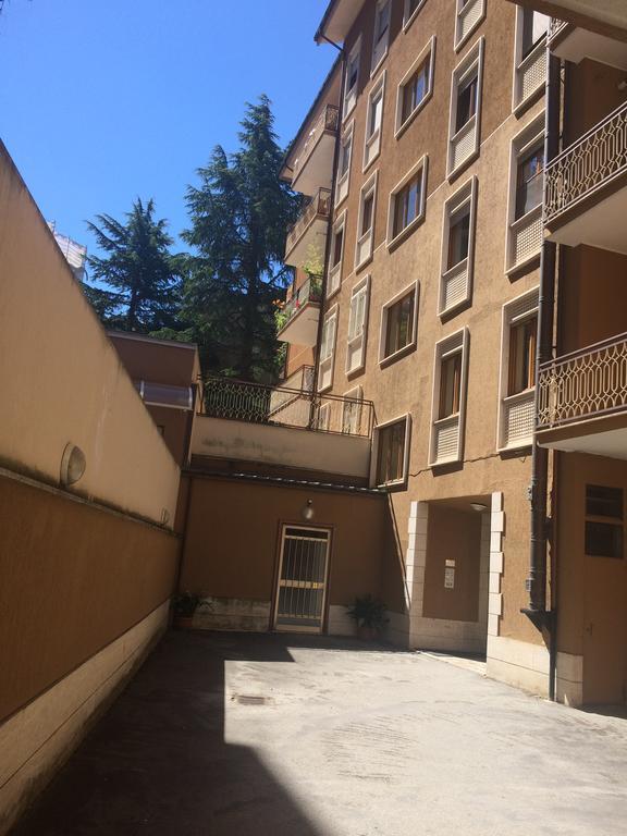 B&B Torrione L'Aquila Ngoại thất bức ảnh